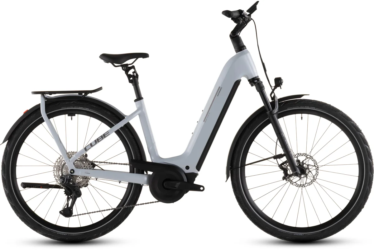 Cube Kathmandu Hybrid SLX 800