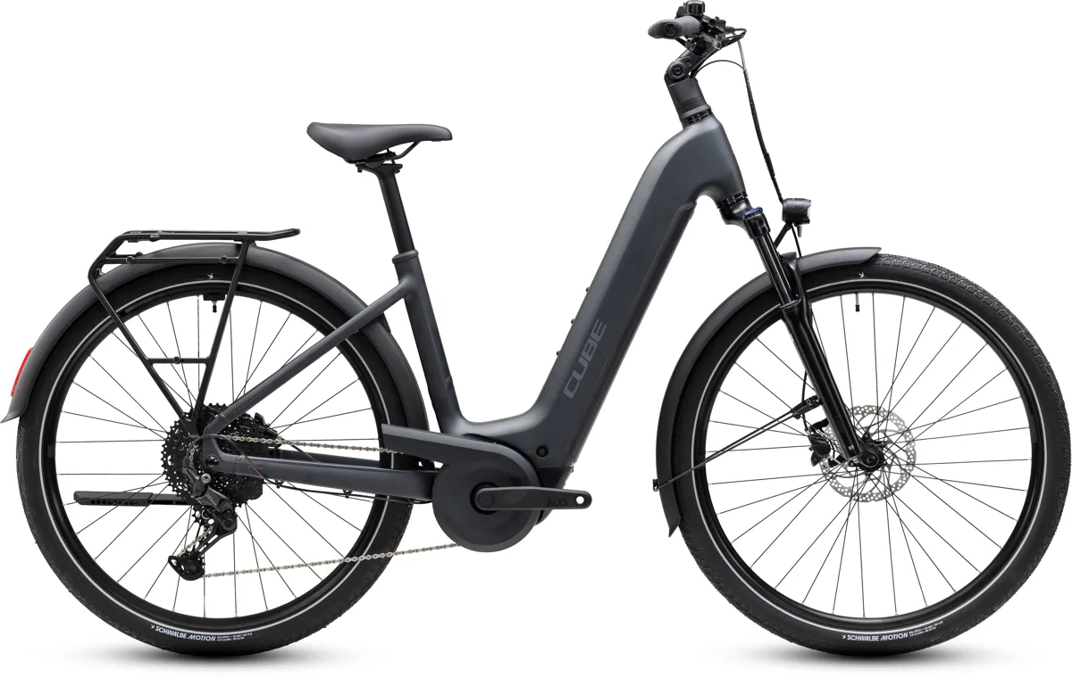 Cube Touring Hybrid ONE 600